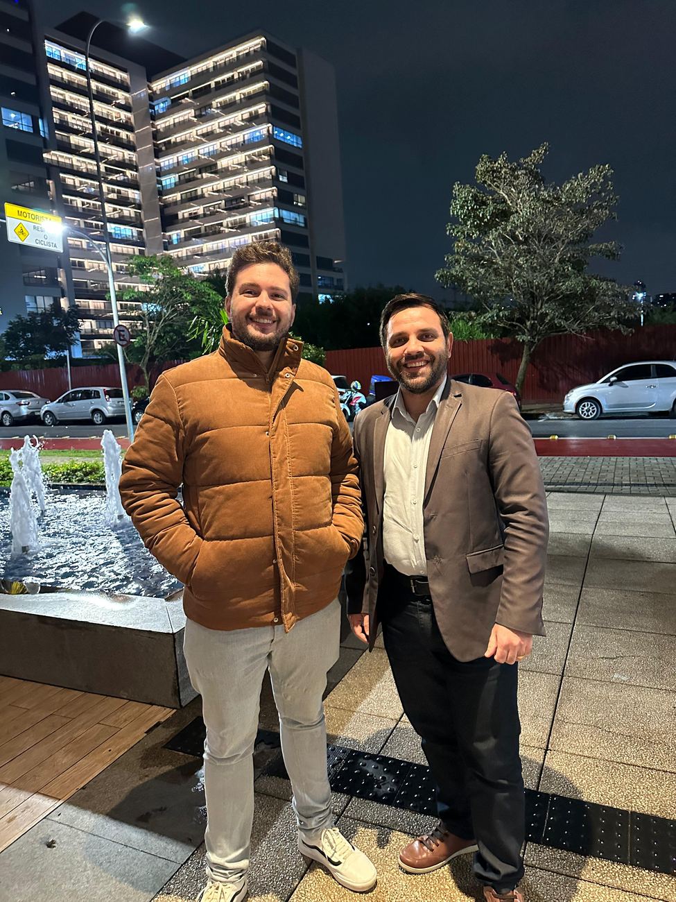 Time à noite em São Paulo